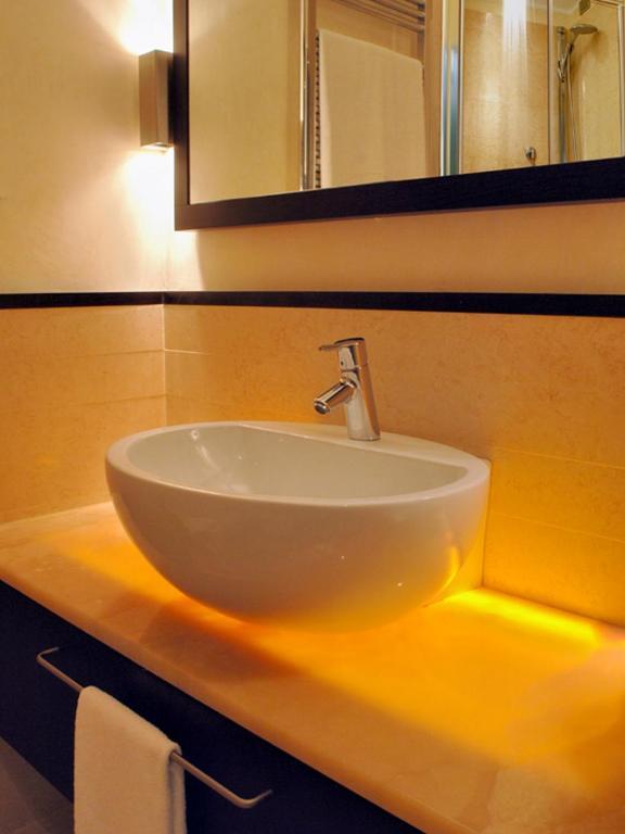 Classic Single Room,72790541:JPEG